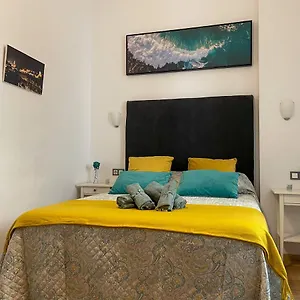  Appartement Quiet In The Heart Of Pool & Free Parking Espagne